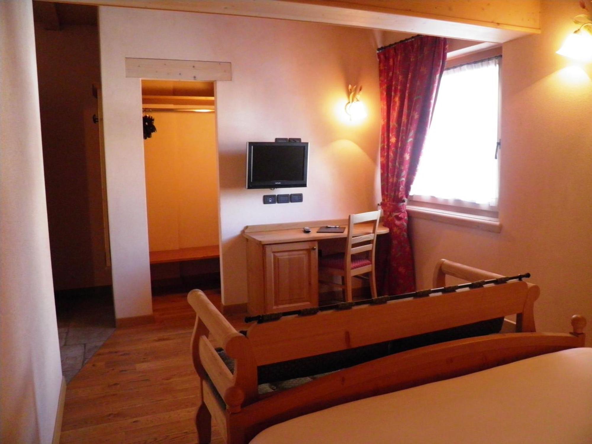 Hotel Pontiglia Livigno Oda fotoğraf